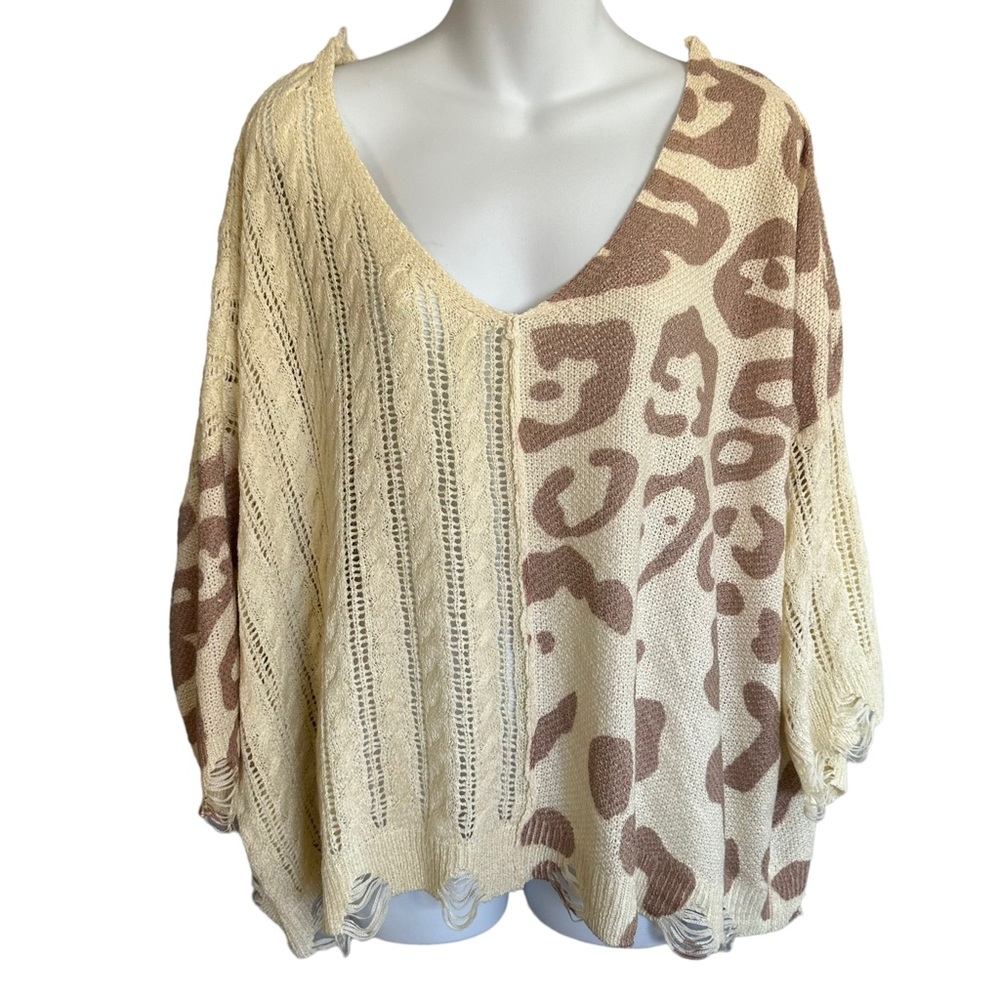 POL Womens Sweater Size Medium Leopard Print Oversized Distressed Pullover Knit